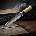 Full tang hunting knife